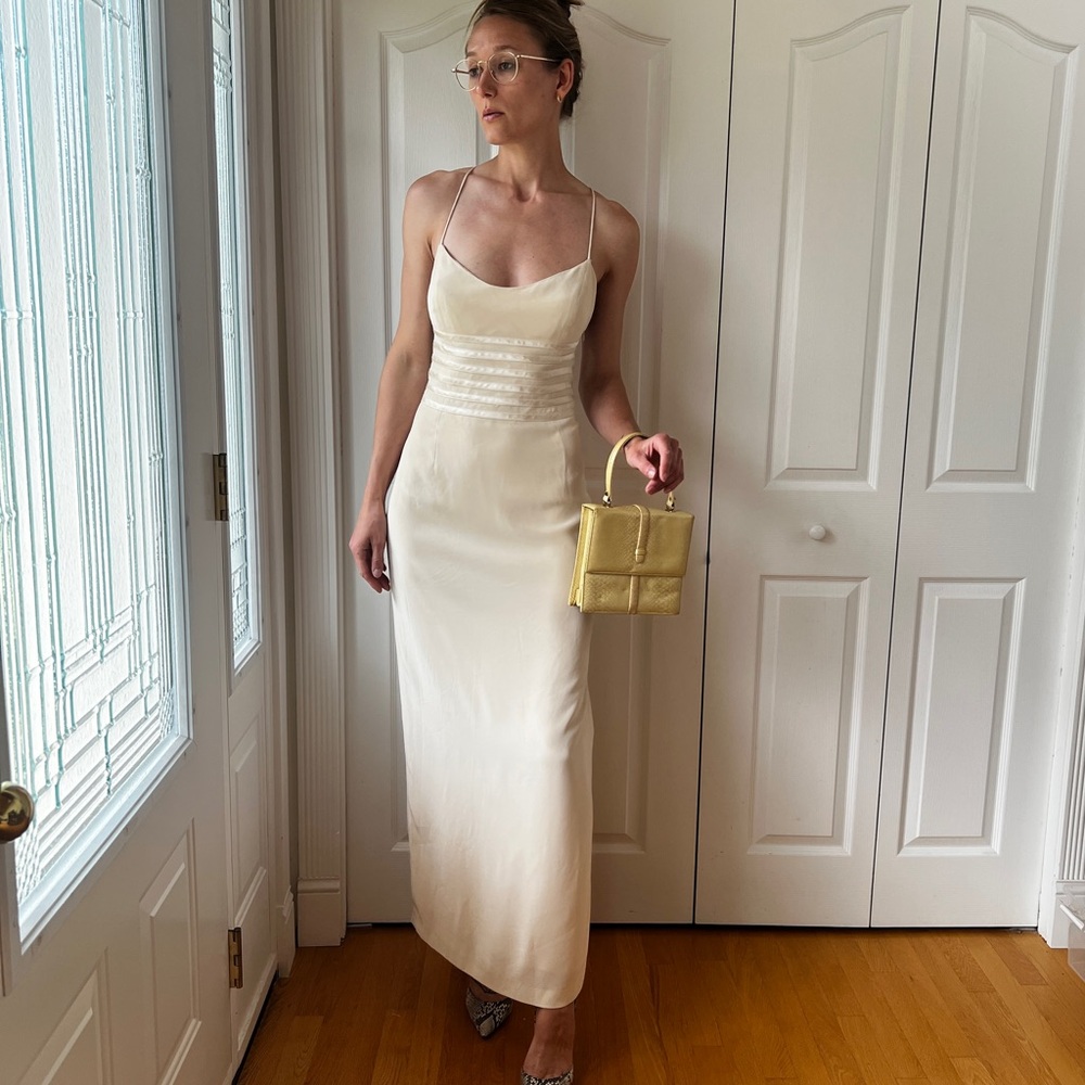 Y2K Elegant Cream Evening Gown - Picture 6 of 10